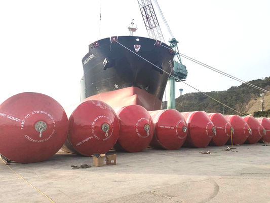 Bảo vệ lâu dài bọt lấp đầy Fenders với khả năng chống va chạm và đâm