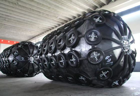 Nồng độ hấp thụ năng lượng cao EVA Foam Fill Fender cho tàu dock berthing