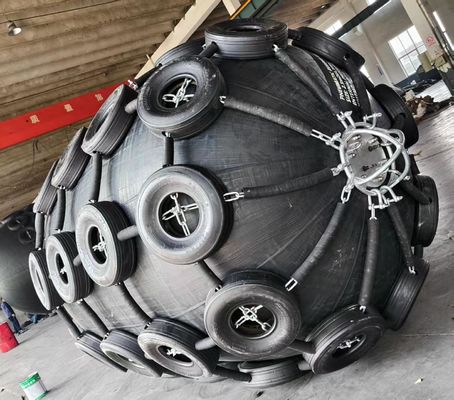 Máy lăn cao su khí nổi