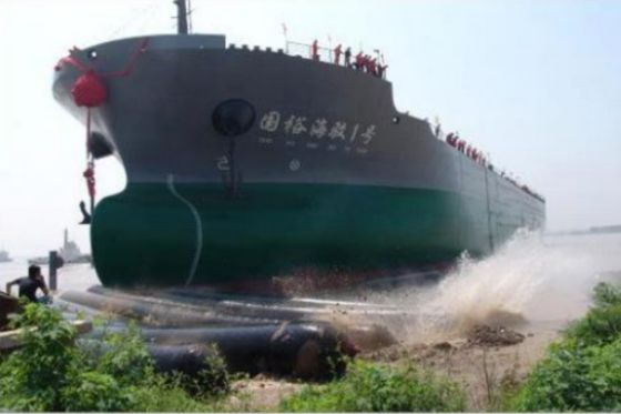 Túi lăn để hạ thủy và nâng tàu