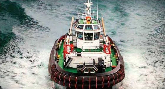 Máy kéo thuyền